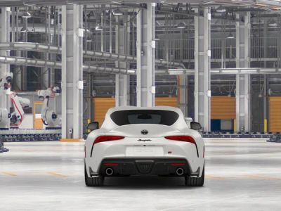 2026 Toyota GR Supra - Photo 10