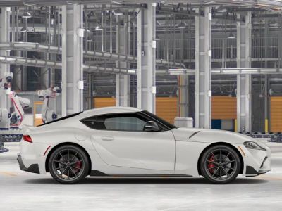 2026 Toyota GR Supra - Photo 14