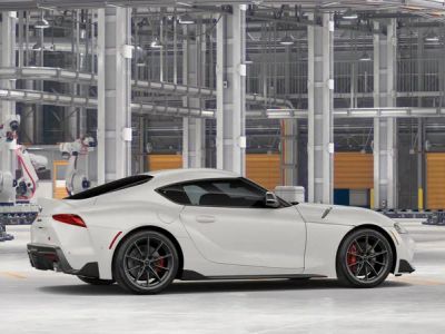 2026 Toyota GR Supra - Photo 13
