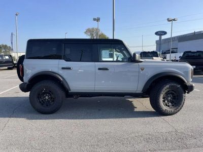 2026 Ford Bronco - Photo 2