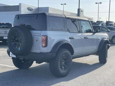 2026 Ford Bronco - Photo 3