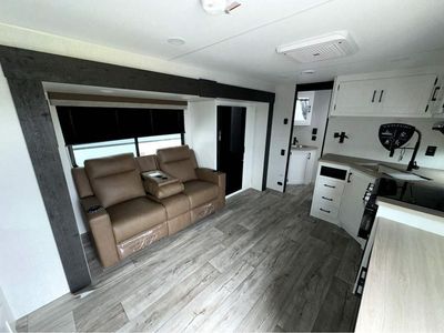 2026 VENTURE RV SIENNA - Photo 11
