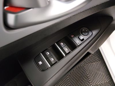 2024 Kia Forte — photo 20 view