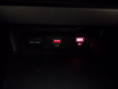 2024 Kia Forte — photo 18 view