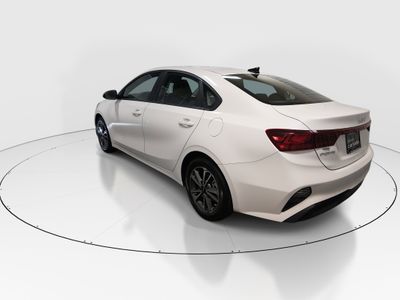 2024 Kia Forte — detail view