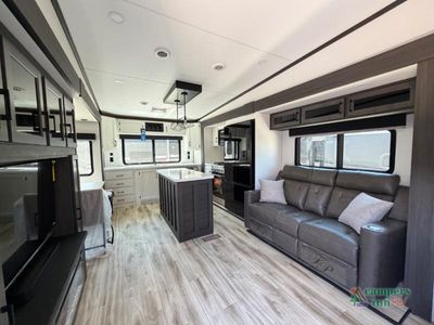 2026 Venture RV SportTrek Touring Edition — photo 9 view
