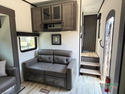 2026 Venture RV SportTrek Touring Edition — photo 26 view