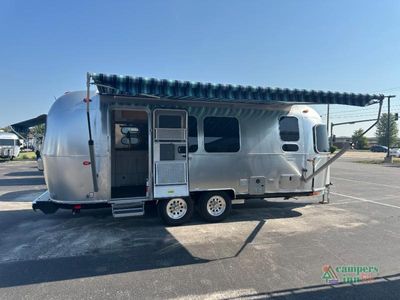 2025 Airstream International - Photo 13