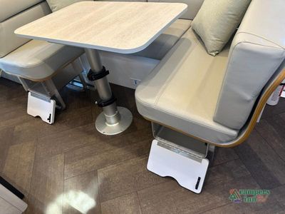 2025 Airstream International - Photo 21