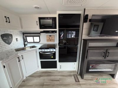 2026 Venture RV Stratus - Photo 17