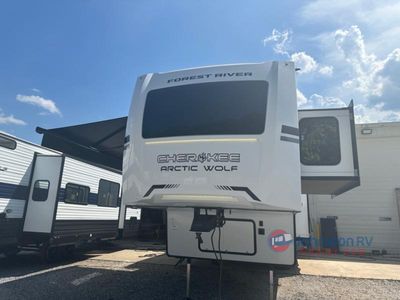 2025 Forest River RV Cherokee Arctic Wolf Suite - Photo 5