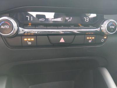 2024 Mazda Mazda3 Hatchback - Photo 18