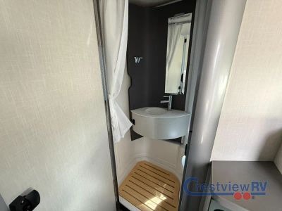2027 Winnebago EKKO - Photo 25