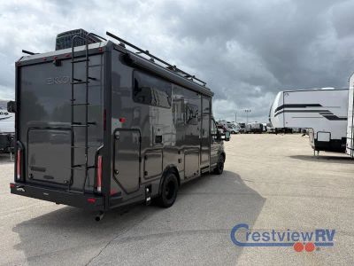 2027 Winnebago EKKO - Photo 31