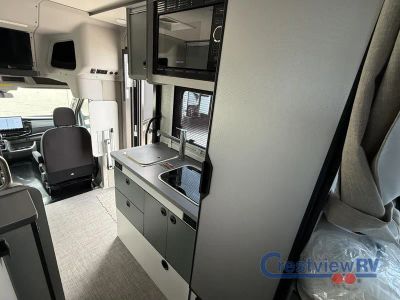 2027 Winnebago EKKO - Photo 8