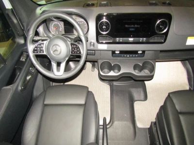 2026 Thor Motor Coach SANCTUARY - Photo 3