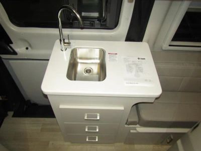 2026 Thor Motor Coach SANCTUARY - Photo 6