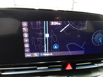 2025 Hyundai Elantra — photo 17 view