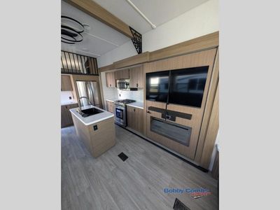 2026 Forest River RV Salem Grand Villa - Photo 9