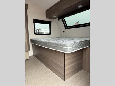 2024 Venture RV Sonic Lite - Photo 21