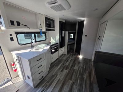 2026 Jayco Jay Flight SLX - Photo 23