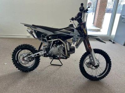 2024 Pitster Pro FSE 190 — front three-quarter view