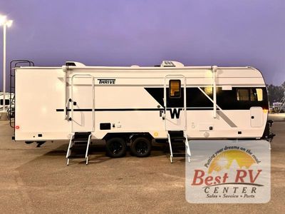2026 Winnebago Thrive - Photo 7