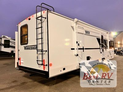 2026 Winnebago Thrive - Photo 4