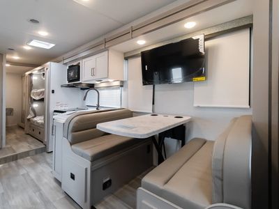 2026 Thor Motor Coach Four Winds - Photo 11