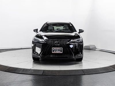 2025 Lexus UX - Photo 2