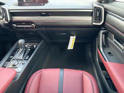 2026 Mazda CX-50 Hybrid — photo 18 view