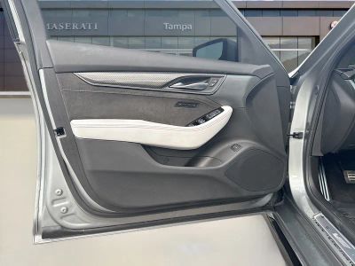 2025 Cadillac CT5-V — photo 20 view