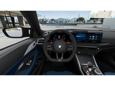 2026 BMW M4 - Photo 13