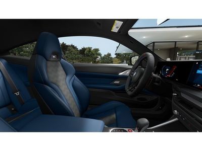 2026 BMW M4 - Photo 9
