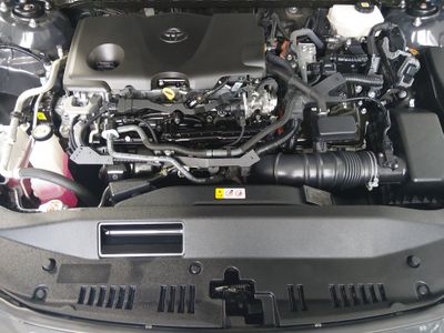 2025 Toyota Camry — photo 9 view