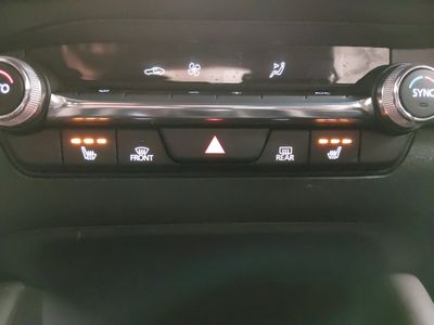 2023 Mazda Mazda3 Hatchback - Photo 17