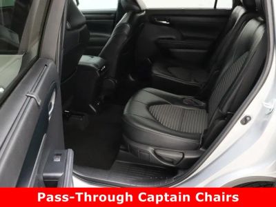 2023 Toyota Highlander FWD - Photo 30