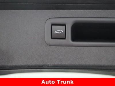 2023 Toyota Highlander FWD - Photo 36