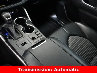 2023 Toyota Highlander FWD - Photo 17