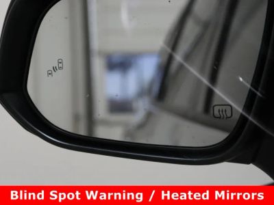 2023 Toyota Highlander FWD - Photo 23