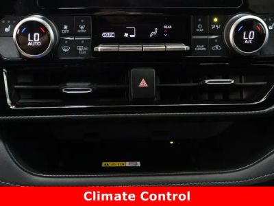 2023 Toyota Highlander FWD - Photo 20