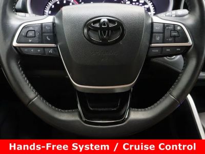 2023 Toyota Highlander FWD - Photo 25