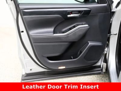 2023 Toyota Highlander FWD - Photo 12