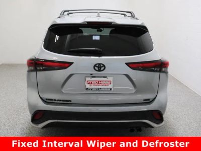 2023 Toyota Highlander FWD - Photo 8