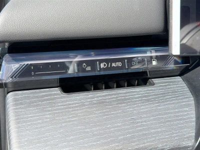 2026 BMW 5 Series — photo 37 view