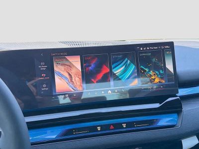 2026 BMW 5 Series — photo 31 view