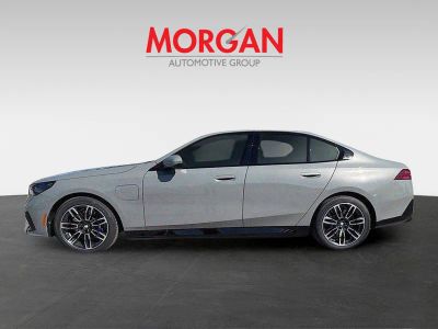 2026 BMW 5 Series — photo 7 view