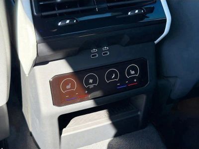 2026 BMW 5 Series — photo 21 view