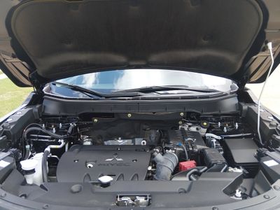 2025 Mitsubishi Outlander Sport - Photo 9