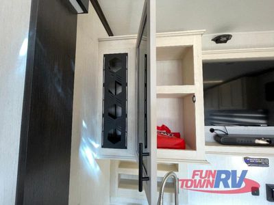 2026 Forest River RV Cherokee Rogue Armored - Photo 17